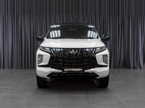 Mitsubishi Montero Sport III Рестайлинг с пробегом 2022 года, цена 4 249 000 рублей, 53972 км, внедорожник, Автокод Объявления