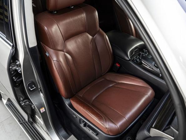 Lexus LX III Рестайлинг 2 с пробегом 2017 года, цена 6 880 000 рублей, 206146 км, внедорожник, Автокод Объявления