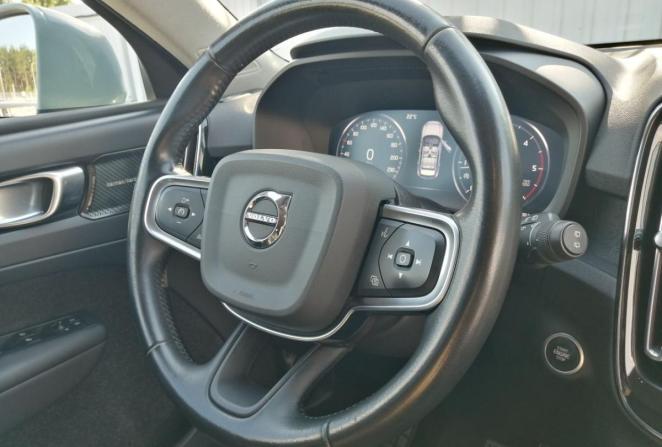 Volvo XC40 I с пробегом 2019 года, цена 2 360 000 рублей, 220000 км, внедорожник, Автокод Объявления