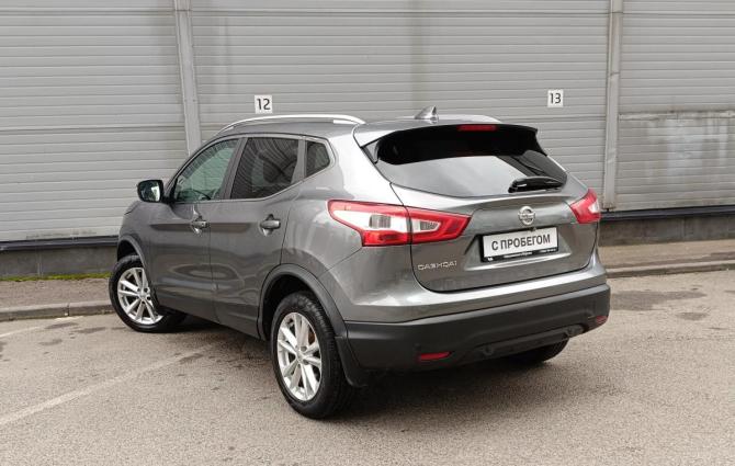 Nissan Qashqai II с пробегом 2017 года, цена 1 819 000 рублей, 51967 км, внедорожник, Автокод Объявления