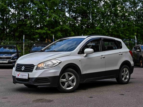 Suzuki SX4 II (S-Cross) с пробегом 2014 года, цена 880 000 рублей, 223277 км, хэтчбек, Автокод Объявления
