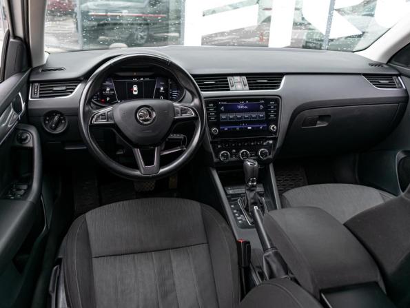 Skoda Octavia III (A7) Рестайлинг с пробегом 2019 года, цена 1 980 000 рублей, 162885 км, лифтбек, Автокод Объявления