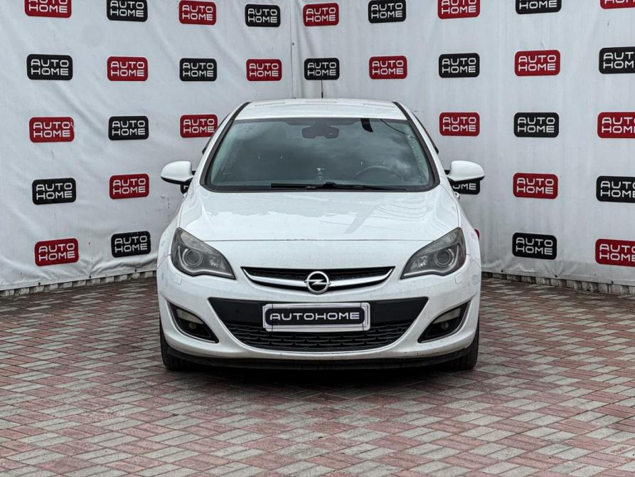 Opel Astra J Рестайлинг Санкт-Петербург  - изображение 2
