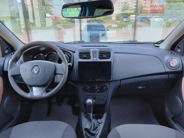 Renault Logan II с пробегом 2016 года, цена 659 800 рублей, 118030 км, седан, Автокод Объявления