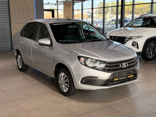 Lada (ВАЗ) Granta I Рестайлинг с пробегом 2023 года, цена 840 000 рублей, 37690 км, седан, Автокод Объявления