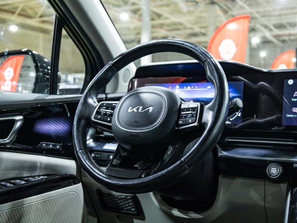 Kia Carnival IV с пробегом 2022 года, цена 3 849 700 рублей, 108308 км, минивэн, Автокод Объявления