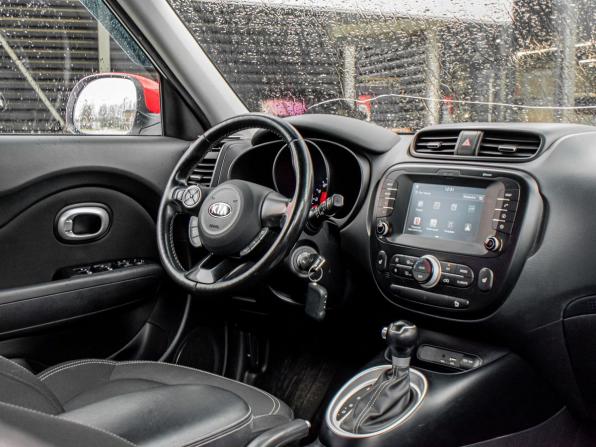 Kia Soul II Рестайлинг с пробегом 2018 года, цена 1 487 000 рублей, 150744 км, хэтчбек, Автокод Объявления