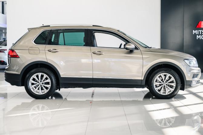 Volkswagen Tiguan II с пробегом 2018 года, цена 2 580 000 рублей, 90622 км, внедорожник, Автокод Объявления