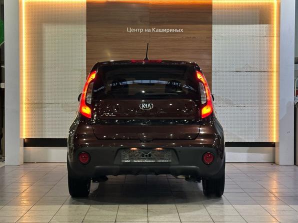 Kia Soul II Рестайлинг с пробегом 2017 года, цена 1 499 990 рублей, 72474 км, хэтчбек, Автокод Объявления