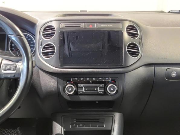Volkswagen Tiguan I Рестайлинг с пробегом 2015 года, цена 1 560 000 рублей, 194245 км, внедорожник, Автокод Объявления