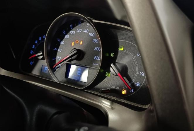 Toyota RAV4 IV (XA40) с пробегом 2014 года, цена 1 825 000 рублей, 200560 км, внедорожник, Автокод Объявления