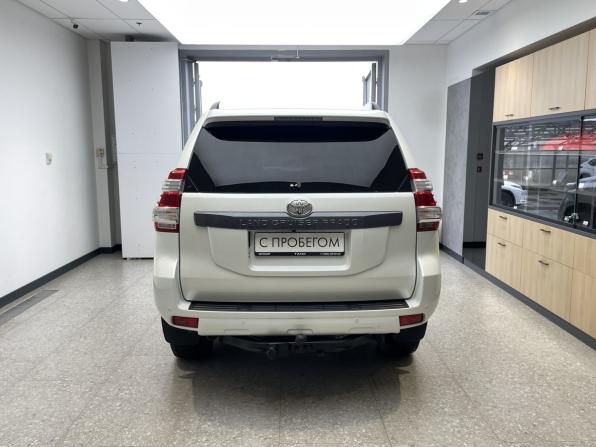 Toyota Land Cruiser Prado 150 Series Рестайлинг 1 с пробегом 2015 года, цена 3 729 000 рублей, 132000 км, внедорожник, Автокод Объявления