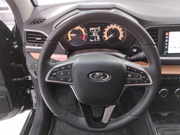 Lada (ВАЗ) Vesta I Рестайлинг (NG) с пробегом 2024 года, цена 1 469 000 рублей, 27129 км, седан, Автокод Объявления