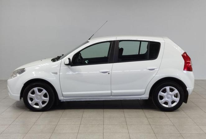 Renault Sandero I с пробегом 2012 года, цена 650 000 рублей, 145142 км, хэтчбек, Автокод Объявления