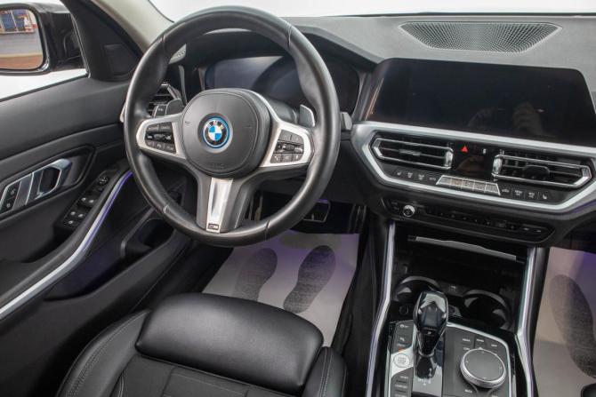 BMW 3 серии VII (G2x) с пробегом 2019 года, цена 4 249 000 рублей, 81000 км, седан, Автокод Объявления