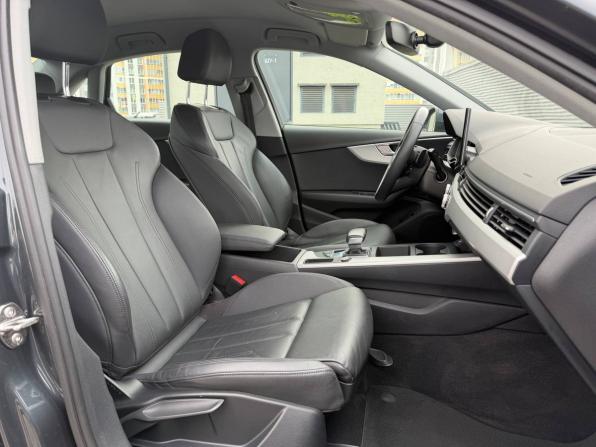 Audi A4 V (B9) Рестайлинг с пробегом 2020 года, цена 2 965 000 рублей, 85845 км, седан, Автокод Объявления