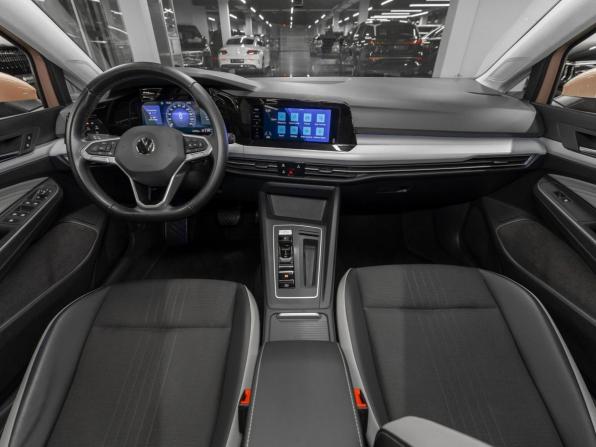 Volkswagen Golf VIII с пробегом 2021 года, цена 2 440 000 рублей, 45939 км, хэтчбек, Автокод Объявления