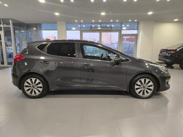 Kia Ceed II Рестайлинг с пробегом 2017 года, цена 1 373 000 рублей, 125043 км, хэтчбек, Автокод Объявления