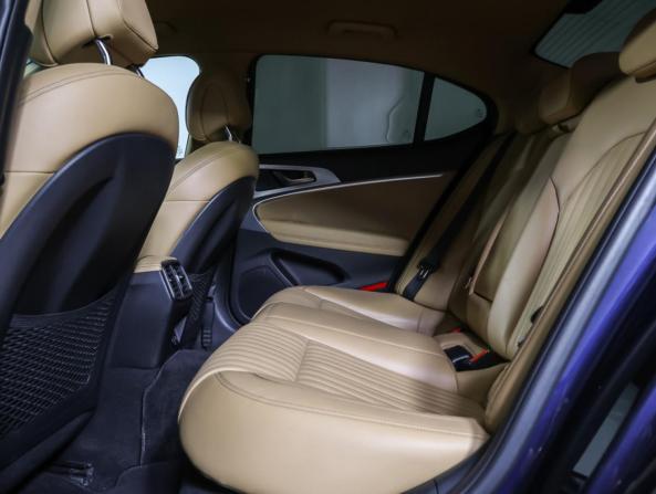 Genesis G70 I Рестайлинг с пробегом 2021 года, цена 3 514 500 рублей, 72390 км, седан, Автокод Объявления