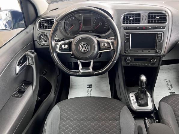 Volkswagen Polo V Рестайлинг с пробегом 2018 года, цена 1 350 000 рублей, 117400 км, седан, Автокод Объявления