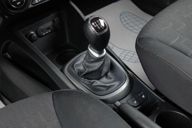 Kia Rio III с пробегом 2013 года, цена 859 000 рублей, 297800 км, седан, Автокод Объявления