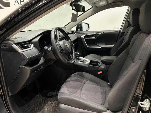 Toyota RAV4 V (XA50) с пробегом 2021 года, цена 2 699 000 рублей, 186224 км, внедорожник, Автокод Объявления
