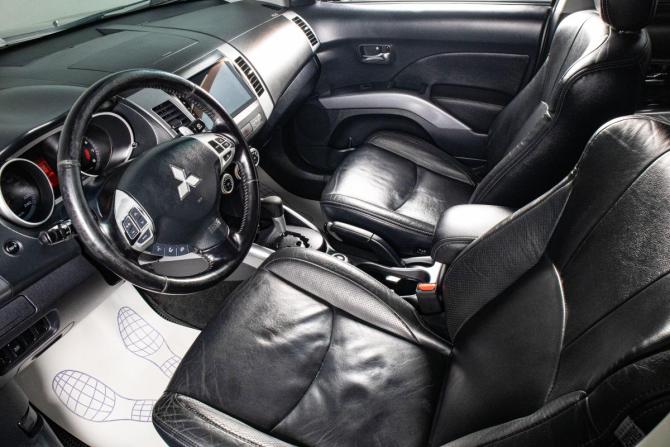 Mitsubishi Outlander II с пробегом 2008 года, цена 1 199 000 рублей, 208421 км, внедорожник, Автокод Объявления
