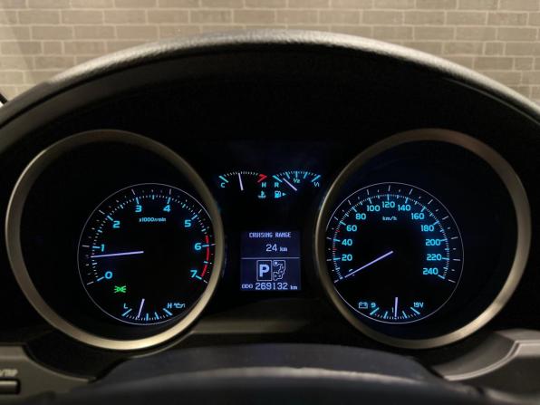 Toyota Land Cruiser 200 Series с пробегом 2011 года, цена 3 700 000 рублей, 269130 км, внедорожник, Автокод Объявления