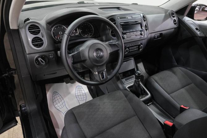 Volkswagen Tiguan I Рестайлинг с пробегом 2011 года, цена 899 000 рублей, 191157 км, внедорожник, Автокод Объявления