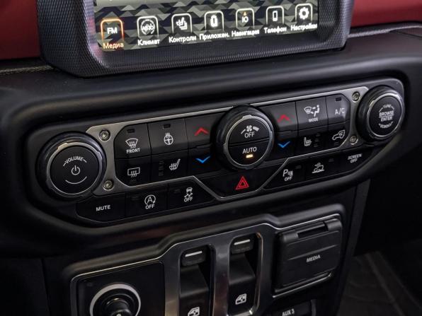 Jeep Wrangler IV (JL) с пробегом 2021 года, цена 5 200 000 рублей, 40225 км, внедорожник, Автокод Объявления
