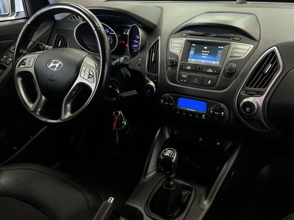 Hyundai ix35 I Рестайлинг с пробегом 2014 года, цена 1 327 000 рублей, 90503 км, внедорожник, Автокод Объявления