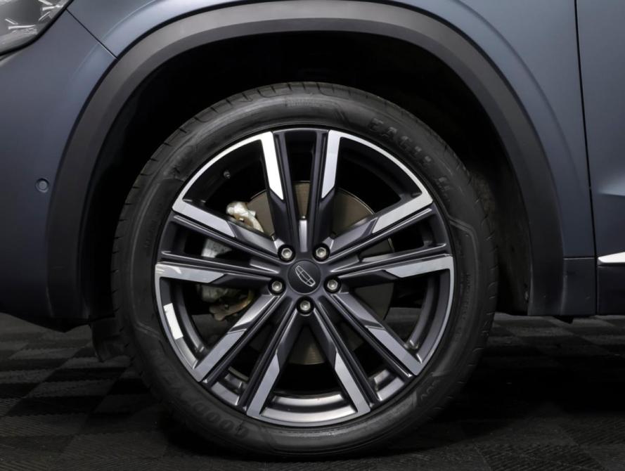 Geely Monjaro I Москва  - изображение 25
