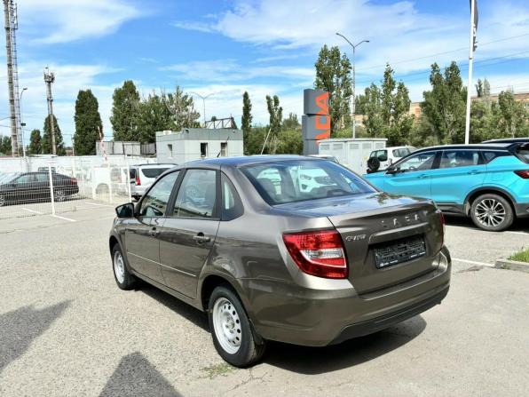 Lada (ВАЗ) Granta I Рестайлинг с пробегом 2024 года, цена 935 000 рублей, 53 км, седан, Автокод Объявления