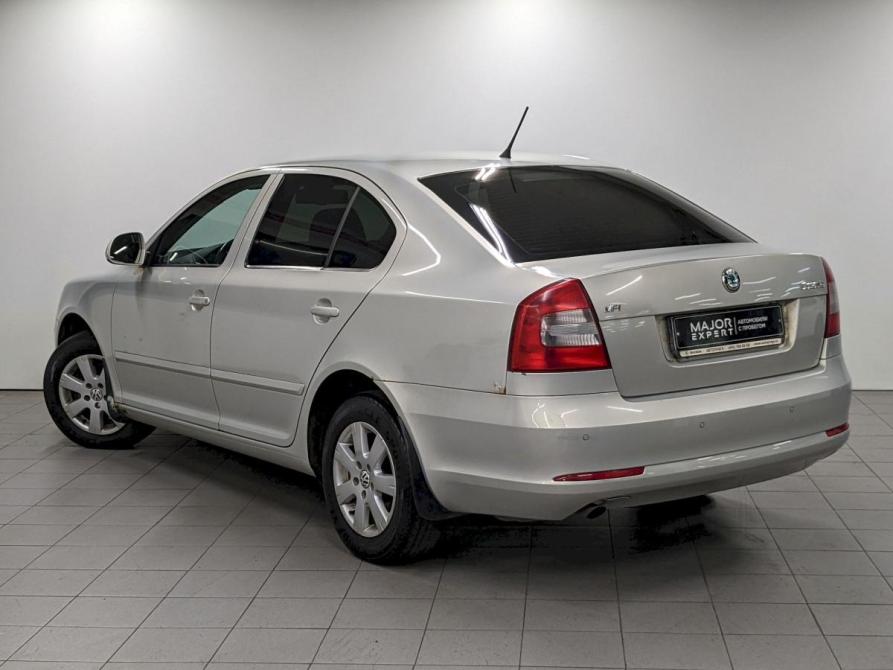 Skoda Octavia II (A5) Рестайлинг Москва  - изображение 7