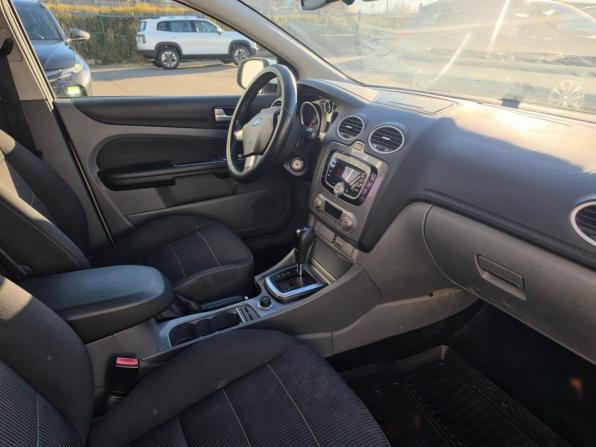Ford Focus II Рестайлинг с пробегом 2010 года, цена 565 000 рублей, 186920 км, седан, Автокод Объявления