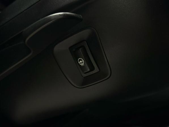 BMW 3 серии VI (F3x) с пробегом 2012 года, цена 1 999 000 рублей, 298000 км, седан, Автокод Объявления
