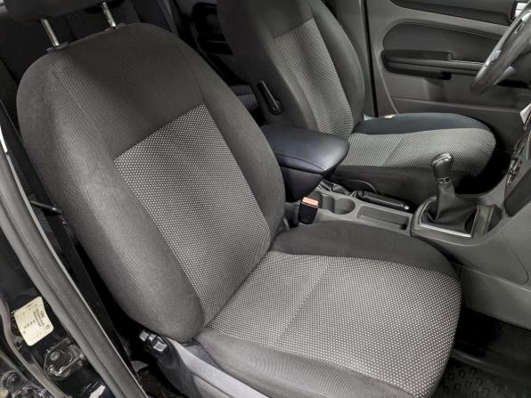 Ford Focus II Рестайлинг с пробегом 2010 года, цена 590 000 рублей, 199500 км, седан, Автокод Объявления
