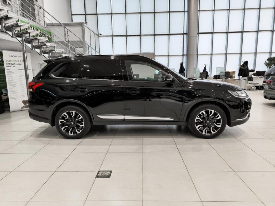 Mitsubishi Outlander III Рестайлинг 3 Казань  - изображение 5