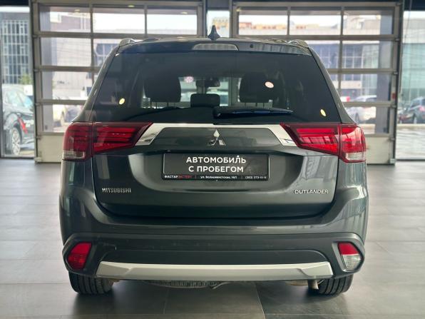 Mitsubishi Outlander III Рестайлинг 2 с пробегом 2018 года, цена 1 690 000 рублей, 172000 км, внедорожник, Автокод Объявления