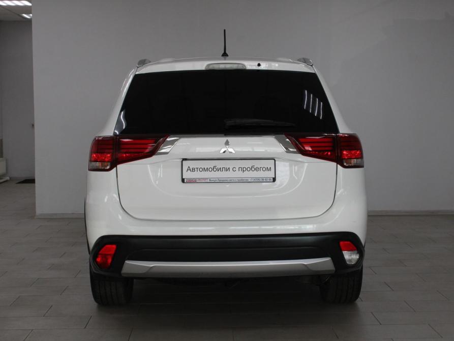 Mitsubishi Outlander III Рестайлинг 2 Старый Оскол  - изображение 5