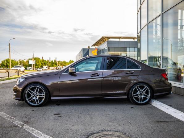 Mercedes-Benz C-Класс III (W204) Рестайлинг с пробегом 2013 года, цена 1 479 000 рублей, 261000 км, седан, Автокод Объявления