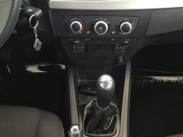 Renault Megane III Рестайлинг 2 с пробегом 2015 года, цена 869 000 рублей, 104030 км, хэтчбек, Автокод Объявления