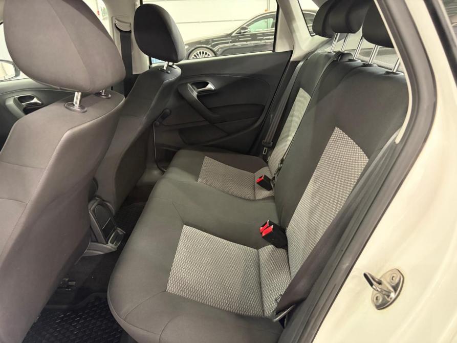 Volkswagen Polo V Краснодар  - изображение 11