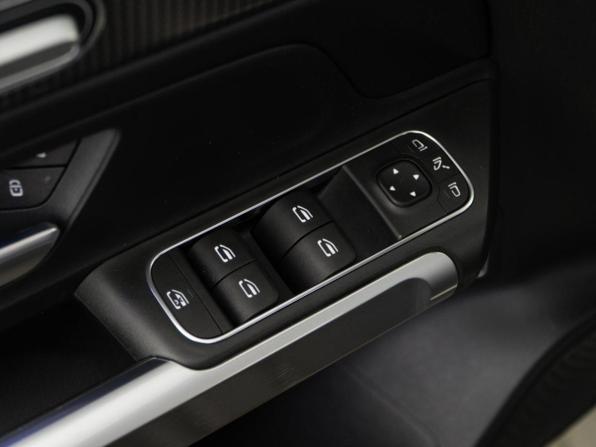 Mercedes-Benz GLB I (X247) с пробегом 2021 года, цена 3 399 077 рублей, 74938 км, внедорожник, Автокод Объявления