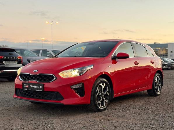 Kia Ceed III с пробегом 2018 года, цена 1 365 000 рублей, 163000 км, хэтчбек, Автокод Объявления