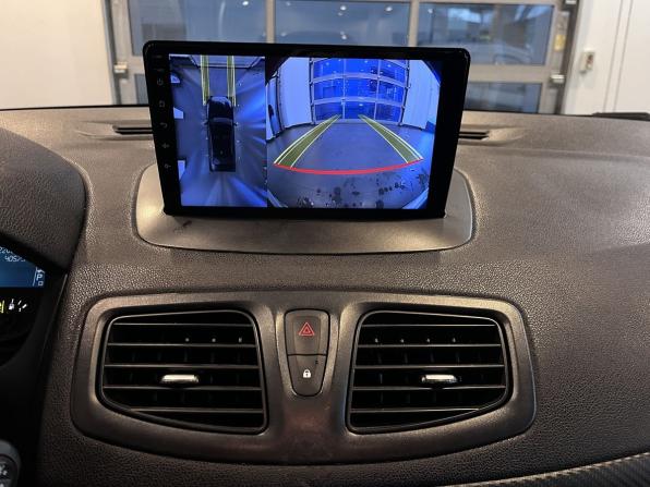 Renault Megane III с пробегом 2012 года, цена 720 000 рублей, 220875 км, хэтчбек, Автокод Объявления