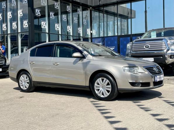 Volkswagen Passat B6 с пробегом 2007 года, цена 800 000 рублей, 267000 км, седан, Автокод Объявления