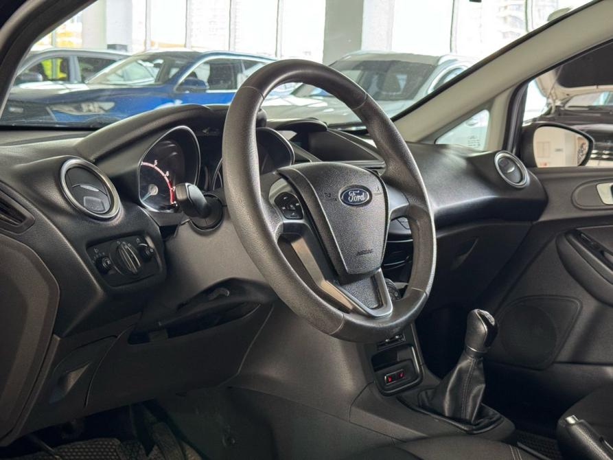 Ford Fiesta Mk6 Рестайлинг Челябинск  - изображение 15