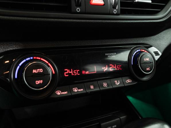 Kia Cerato IV с пробегом 2019 года, цена 1 299 700 рублей, 81246 км, седан, Автокод Объявления