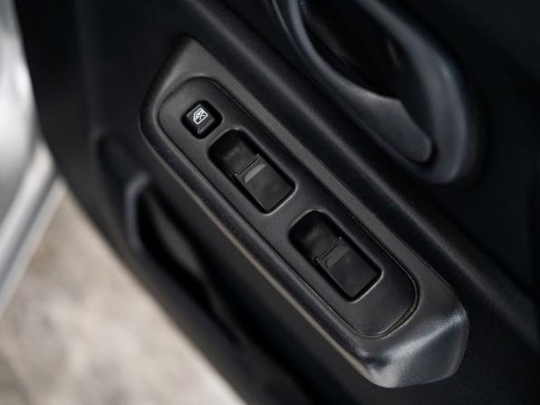 Suzuki Jimny III Рестайлинг 2 с пробегом 2015 года, цена 925 000 рублей, 241849 км, внедорожник, Автокод Объявления